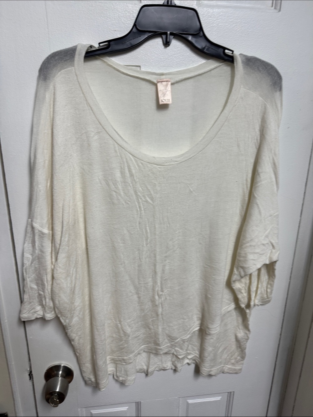 Jolie Ivory Satin Logo
